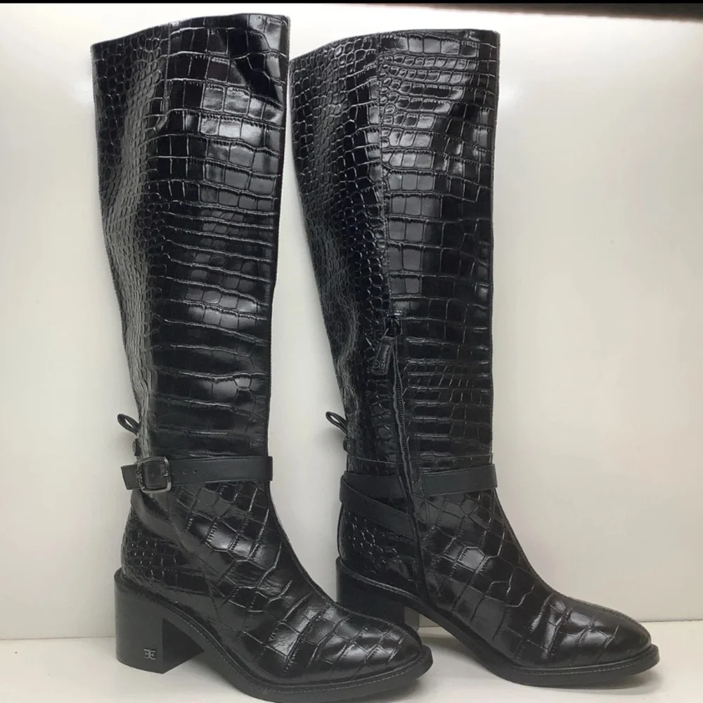 Franco Sarto Black Ainsley Inspired‎ Equestrian Charm Knee High Boots NWOT 9.5